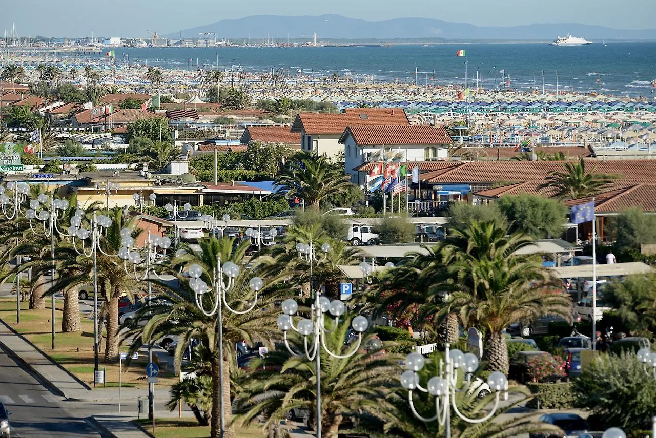 ***  Hotel Esplanade Marina di Pietrasanta Italy